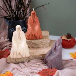 Grim Reaper Candle Spooky Halloween Soy & Beeswax Decor - thumbnail 2