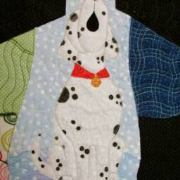 "Christmas Wall Hanging Art Quilt ""Joy To The World" - thumbnail 3
