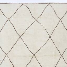 Handmade Beni Ourain Rug Moroccan Berber Wool Rug With Brown Diamond Pattern - thumbnail 3