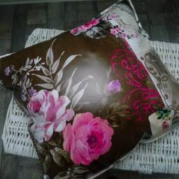 Outdoor Cushions - Made Of Oilcloth Great Living, Garden & Lounge Decoration - Pattern Rose/Hydrangea in Three Different Sizes - thumbnail 2
