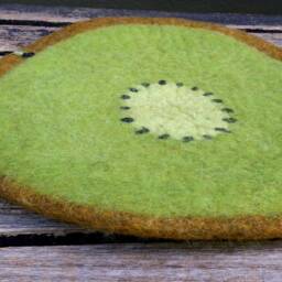 Handfelted Seat Cushion As Fruit Slice Kiwi - thumbnail 2