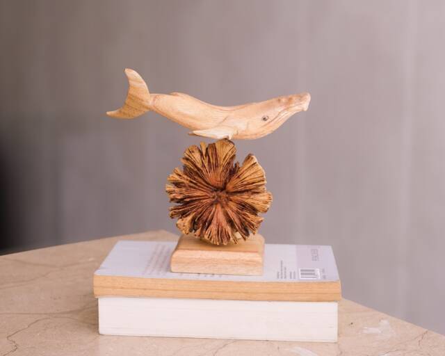 Humpback Whale Statue, Personalized Figurine, Sculpture, Animal Wood Carving, Nautical, Ocean, Lover, Gift For Dad, Appreciated - image 1