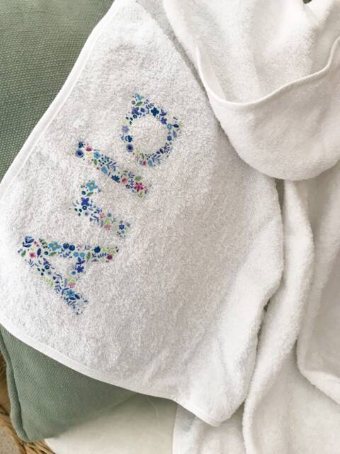 Personalised Hooded Baby/ Toddler Towel 100% Cotton - image 1