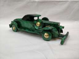 Handcarved Malachite Vintage Car Model - Gemstone Miniature Luxury Vehicle Men's Gift Classic Automobile Sculpture