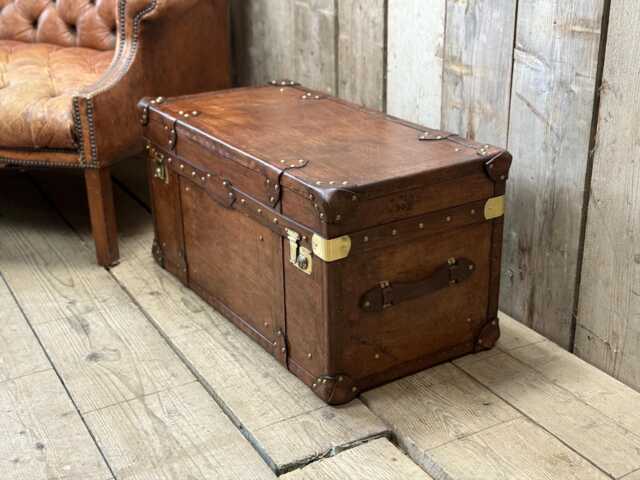 Handmade Leather Trunk Coffee Table, Vintage Steamer Storage Chest, Luxury Living Room Furniture - image 1