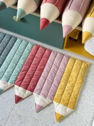 "Crayon Playmat ""Rainbow"