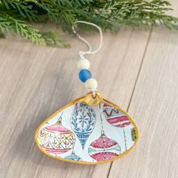 Clam Shell Christmas Ornament, Gift, Decoupage Shell, Beach Coastal Gilded Party Favor - thumbnail 3