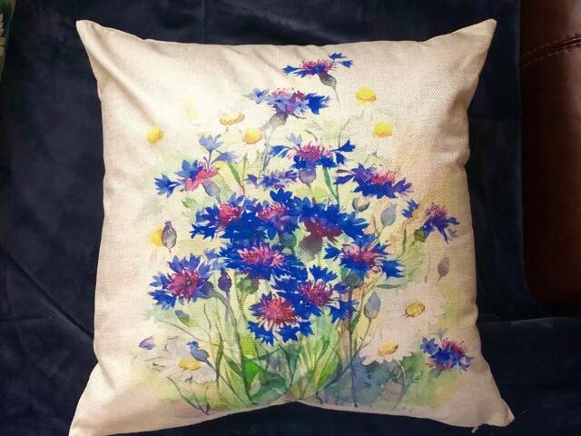 Floral Spring in Bloom Print Decorative Pillow Covers - image 1