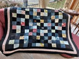 High-Quality Unique Blanket Made Of Designer Quality Fabric & Jeans Recycling Fabric, Lovingly Colour-Coordinated - thumbnail 1