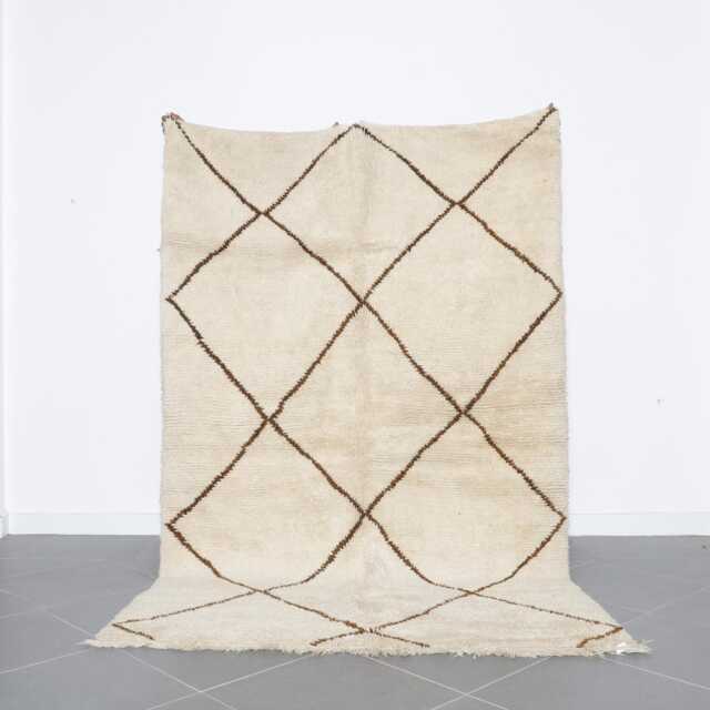 Beni Ourain Moroccan Rug Cream Wool Diamond Berber Carpet - 8.4x5.4 Ft - image 1