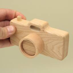 Handmade Wooden Toy Camera - Montessori Inspired, Imaginative Play - thumbnail 3