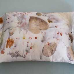 Plant Dyed Silk Pillowcase 50 Momme Mulberry Satin, Eco Print - thumbnail 3
