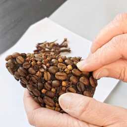 Scented Coffee Bean & Cloves Christmas Tree - Rustic Holiday Decor - thumbnail 4