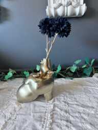 Anatomical Heart Shaped Vase Decor Gold Gothic Creepy - thumbnail 1
