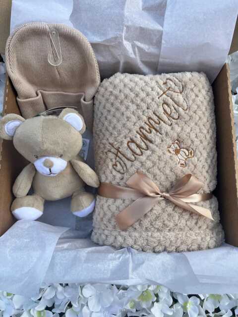 Personalised Baby Blanket Gift Set Box Teddy Bear Soft Toy Hat Embroidered Name Baby Shower