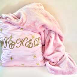 Wicked Embroidered Velvet Bedspread Throw Pillow, Pink Faux Fur Blanket - thumbnail 2