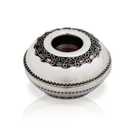 Tiny Round Shaped 925 Sterling Silver Traveling Candlesticks - Modern Jewish Travel Gift - thumbnail 3