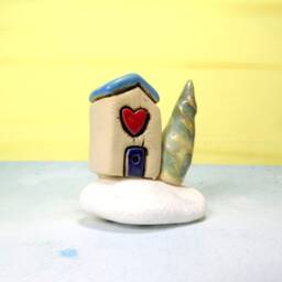 Handmade Ceramic House Sculpture, Israeli Art Miniature, Beach Stone Base - thumbnail 3