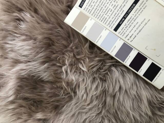 Mauve /Taupe Scoloured Sheepkin Rug . Chair Cover Bed Cover, Fur , Genuins Sheepskin Rug, Mat, Interior Accessories - image 1