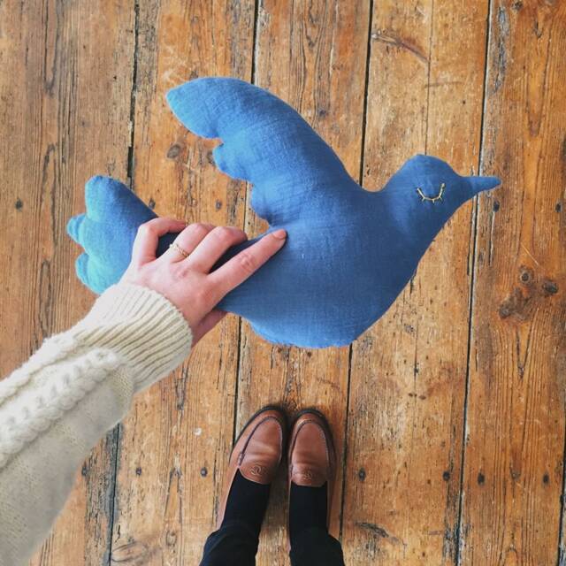 Cuddly Cushion - Vanda Bel Bird Handmade Handmade La Rochelle - image 1