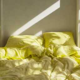 Lemon Linen Bedding Set Rustic Duvet Cover & 2 Pillowcases Soft Medium Weight Bedding, Stonewashed Comfort - thumbnail 3