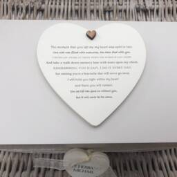 Personalised Shabby Chic Style Memory Box in Memory Of Husband Loved One Wife Friend Or Any Name Loss Bereavement Memorial - thumbnail 3