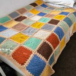 Handmade Crochet Blanket Single Bed Size Throw Soft Acrylic - 66x55 Inches - thumbnail 2