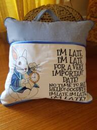 Reading Pillow - thumbnail 1