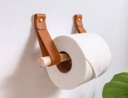 Leather Toilet Paper Holder Kit With Wood Dowel Walnut Or Birch Simple Loo Roll Holder Minimalist Leather Strap Hooks Rustic Bathroom Decor
