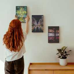 Canvas Set Of 3 - Neon Signs The City At Night With A View River, Brown Wall Art, Travels Hanging Piece - thumbnail 3