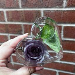 Flower Preservation Heart Tea Light Holder Resin Memorial Keepsake - thumbnail 2