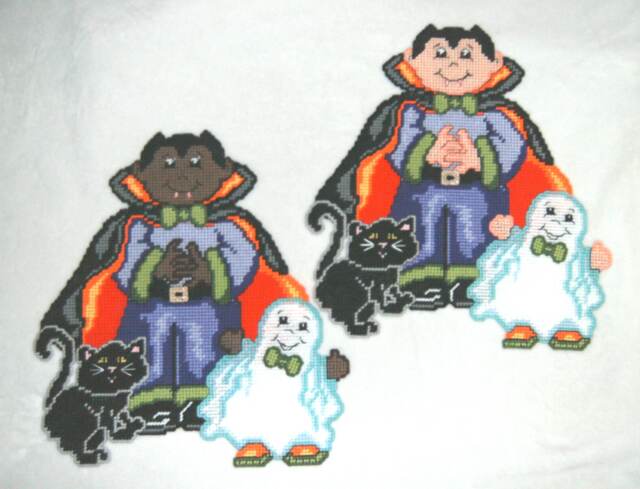 Dracula Wall Hanging - image 1
