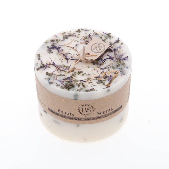 Handmade Scented Natural Candle With Wild Flowers D 9 H 8.5 cm - image 1