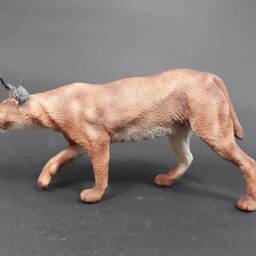 Elaborate Caracal Figurine - thumbnail 2