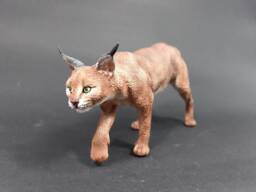Elaborate Caracal Figurine - thumbnail 1