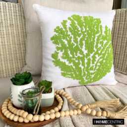 Green Beaded Sea Creatures Pattern, Cotton Linen, Beach Style Throw Pillow Cover - Deep Weeds - thumbnail 3