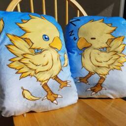 Final Fantasy Chocobo Pillow - thumbnail 2