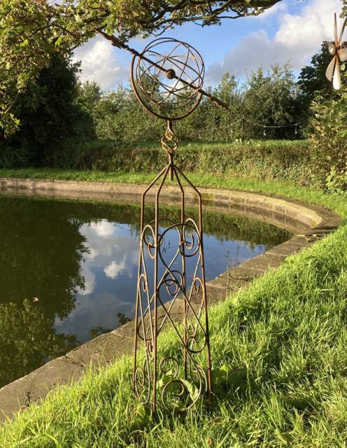 Garden Rusty Metal Armillary Style Topiary Obelisk Plant Stake Ornament - image 1