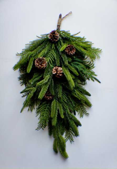 Christmas Garland, Arrangement, Wreath, Door Fireplace Swag Table Centerpiece Gift - image 1