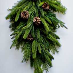 Christmas Garland, Arrangement, Wreath, Door Fireplace Swag Table Centerpiece Gift - thumbnail 2