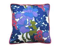 Grace Sullivan Bloomsbury Cushion Cover 70S Floral Cotton Throw Pillow - thumbnail 1