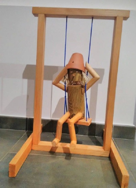 The Swing - Little Wooden Man