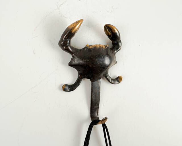 Unique Crab Bronze Hook, 5.7 - image 1