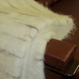 Handmade Wool Blanket King Bedspread, Scandinavian Woven Decor - thumbnail 4