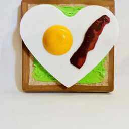 Heart Egg & Avocado Toast Wall Hanging/Fake Food/ Food D??cor/Kitchen D??cor/Dopamine D??cor/Pop Art/Valentines Day Gift/Kitschy/ Art - thumbnail 3