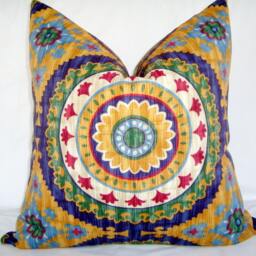 Suzani Medallion Pillow Cover, Red Circle Abstract, Indoor/Outdoor - 20x20 - thumbnail 2