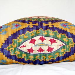 Suzani Medallion Pillow Cover, Red Circle Abstract, Indoor/Outdoor - 20x20 - thumbnail 3