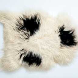 Black & Creamy White Sheepskin Rug - Luxurious Natural Wool Hide For Home D??cor- Leather Hub - thumbnail 4