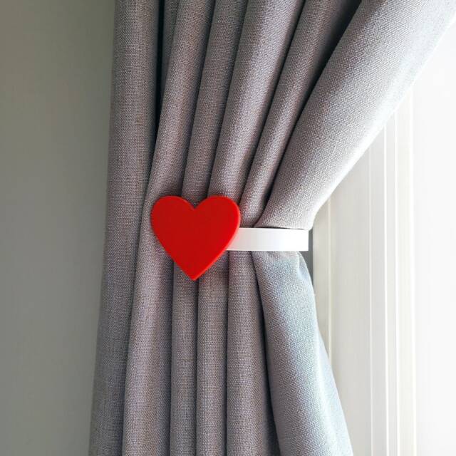 Replaceable Heart Shape Curtain Holdbacks/Tiebacks 3D Printed Plastic - Set Of Left & Right - image 1