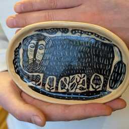 Ceramic Plate 15.5 X 10 cm Sgraffito, Decorative Pottery With A Picture Of Lion, Wall Decor, Kitchen Small Dessert - thumbnail 3
